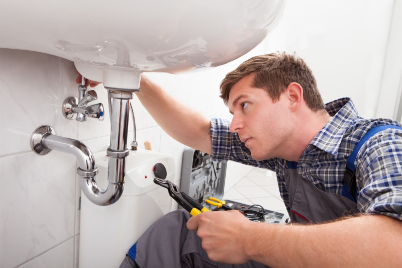 24/7 emergency plumber in West Ealing